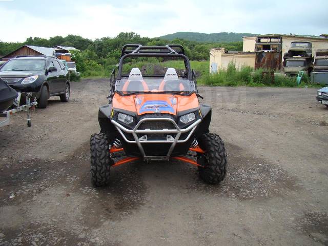 Polaris Ranger RZR 900. ,  \,   