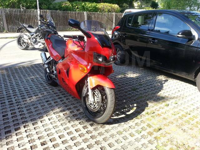 Honda VFR 800. 800. ., , ,  .     