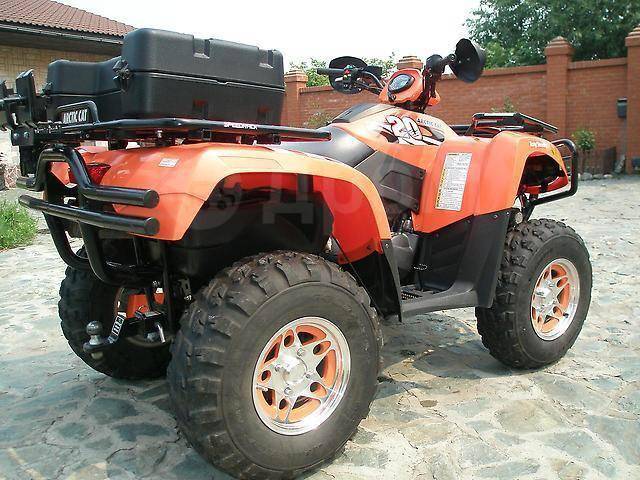 Arctic Cat 700. ,  \,   