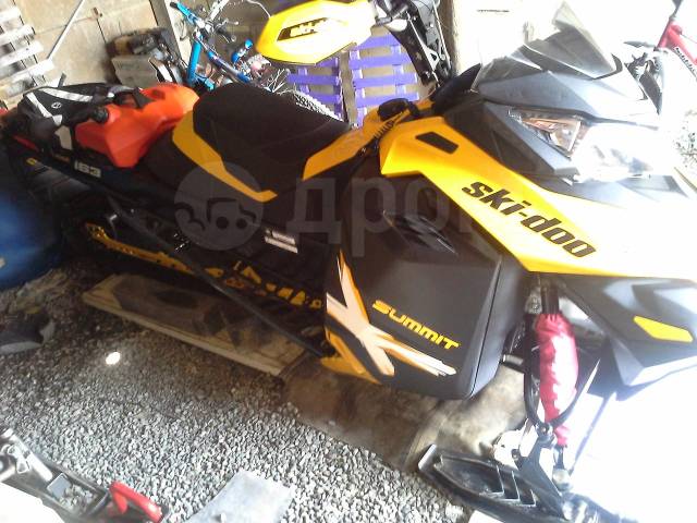 BRP Ski-Doo Summit X. ,  ,   