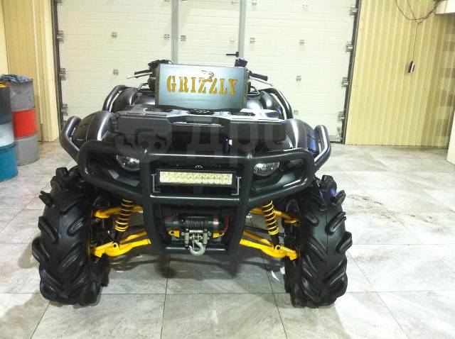 Yamaha Grizzly 700. ,  \,   