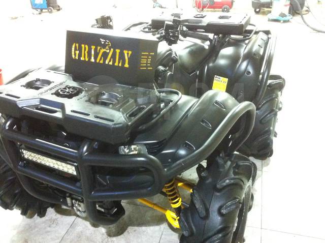 Yamaha Grizzly 700. ,  \,   