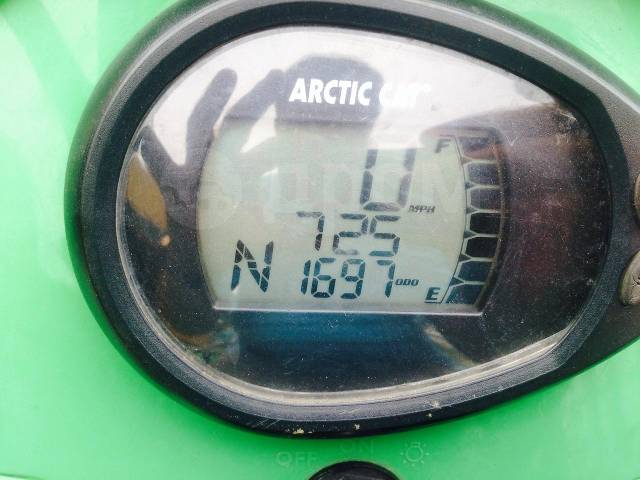 Arctic Cat 700. ,  \,   