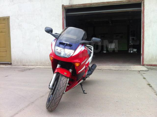 Honda CBR 1000F. 1 000. ., , ,   