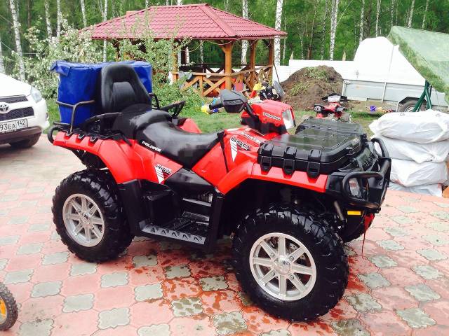 Polaris Sportsman Touring 550. ,  \,   