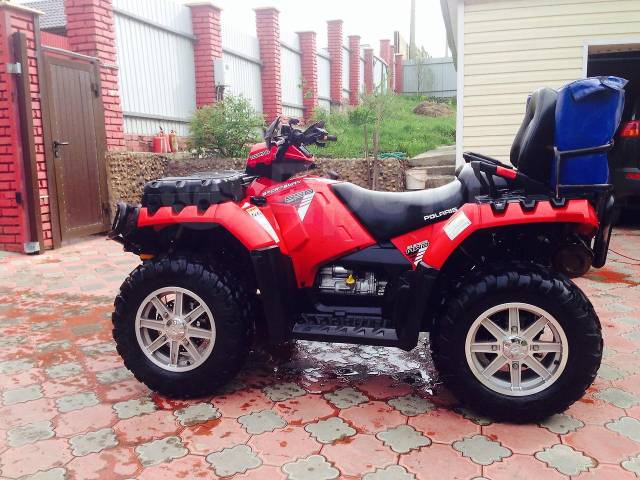 Polaris Sportsman Touring 550. ,  \,   