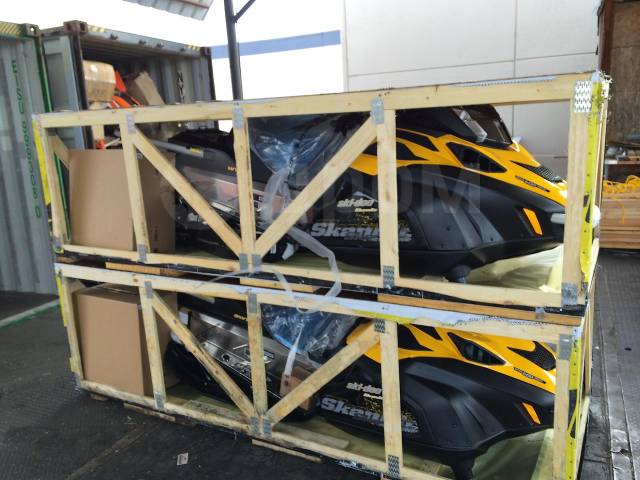 BRP Ski-Doo Skandic SWT 600. ,  ,   