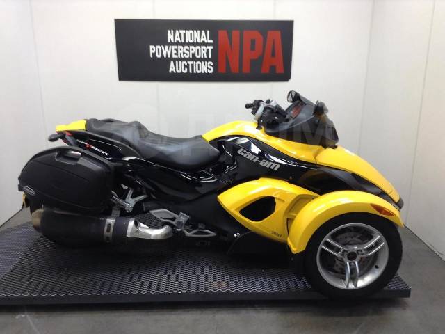 BRP can am Spyder Roadster 2009 РіРѕРґ