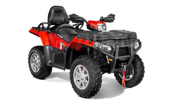 Polaris Sportsman Touring 550. ,  \,   