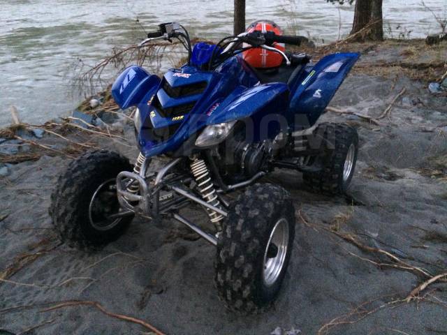 Yamaha Raptor 660. ,  \,   