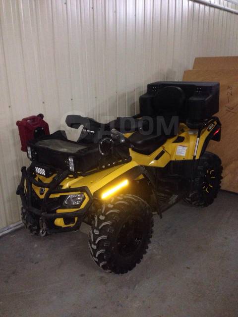 BRP Can-Am Outlander. ,  \,   