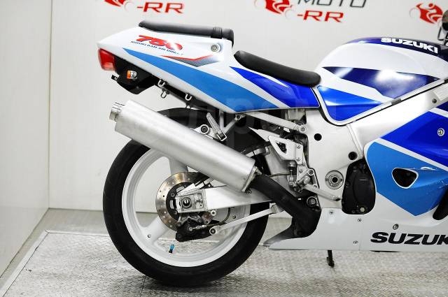 Suzuki GSX R750. 750. ., , ,   