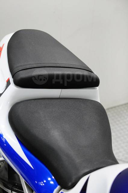 Suzuki GSX R750. 750. ., , ,   