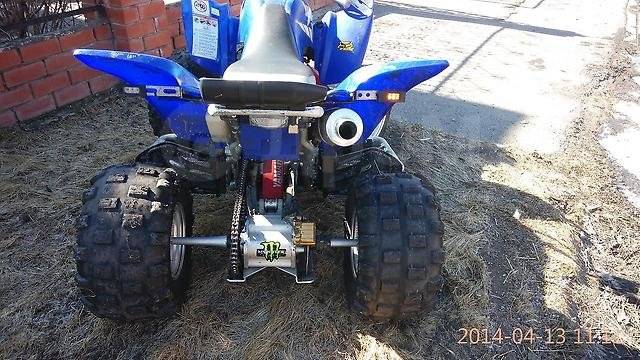 Yamaha Raptor 660. ,  \,   