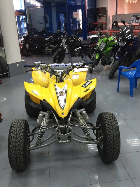 Yamaha YFZ 450. ,  \,   