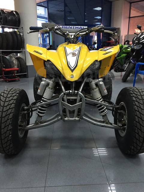 Yamaha YFZ 450. ,  \,   