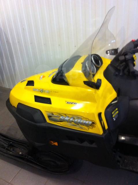 BRP Ski-Doo Skandic SWT V-800. ,  ,   