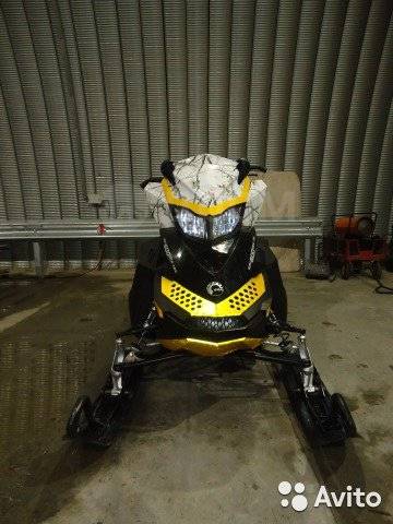 BRP Ski-Doo Summit Everest 600 H.O. E-TEC. ,  ,   