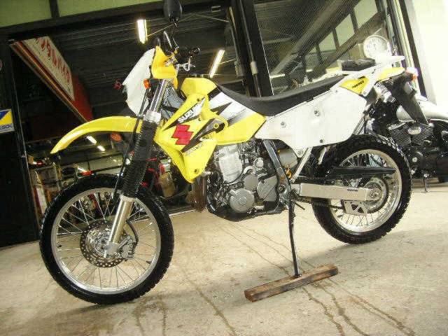 Suzuki DR-Z 400. 400. ., , ,  .     