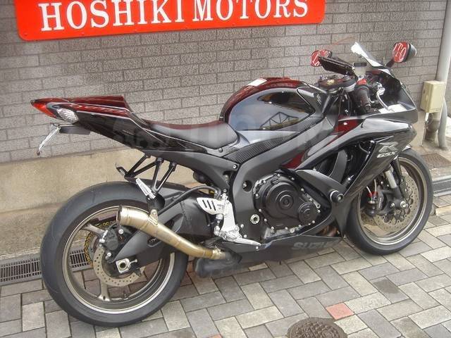 Suzuki GSX-R 750. 750. ., , ,  .     