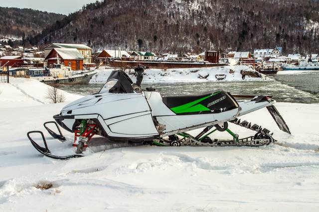 Arctic Cat M6. ,  ,   