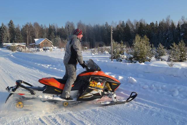 BRP Ski-Doo Summit Adrenaline 151 800R. ,  ,   