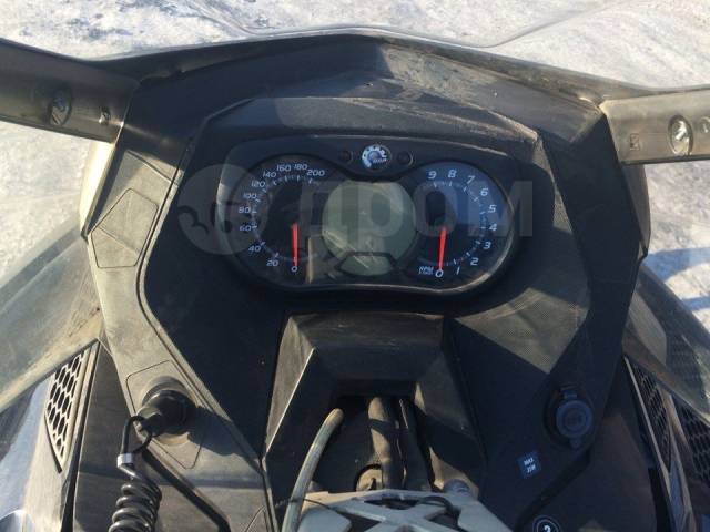 BRP Ski-Doo Expedition. ,  ,   