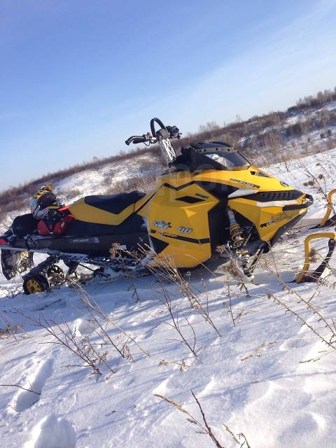 BRP Ski-Doo Summit Highmark 800. ,  ,  .    