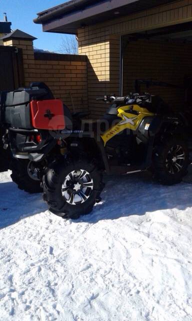 BRP Can-Am Outlander 1000. ,  \,   