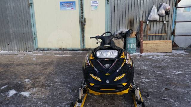 BRP Ski-Doo Summit Highmark 800. ,  ,   