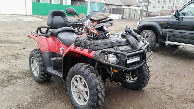 Polaris Sportsman Touring 850.  \,   