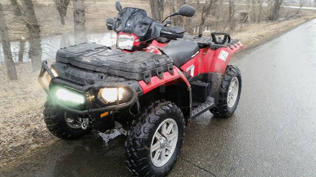 Polaris Sportsman Touring 850.  \,   