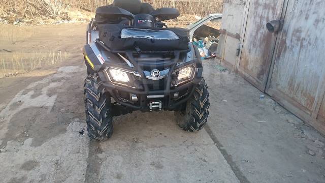 BRP Can-Am Outlander Max 650. ,  \,   