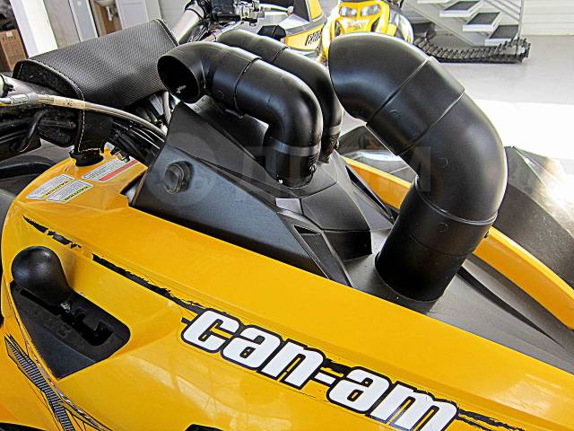 BRP Can-Am Renegade 800 XXC. ,  \,   