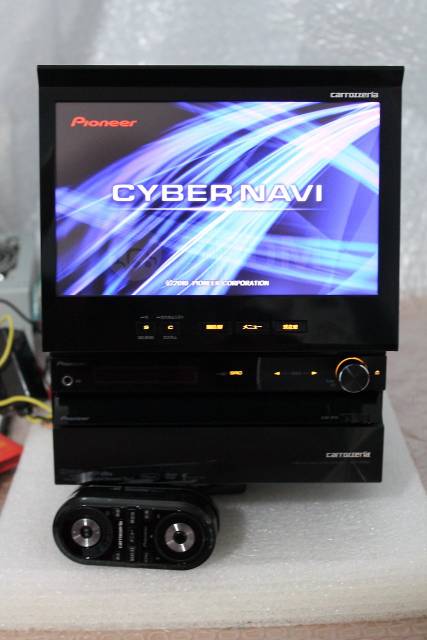 Carrozzeria AVIC-VH9990,2012г(5.1, HDD-80Gb, DVD, MP-3, I