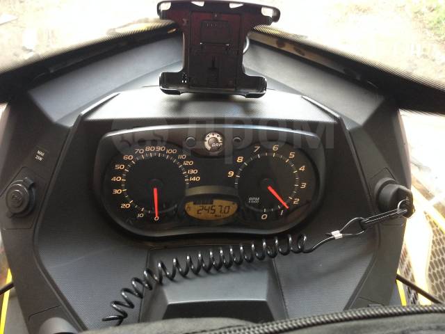 BRP Ski-Doo Skandic WT 550F. ,  ,   