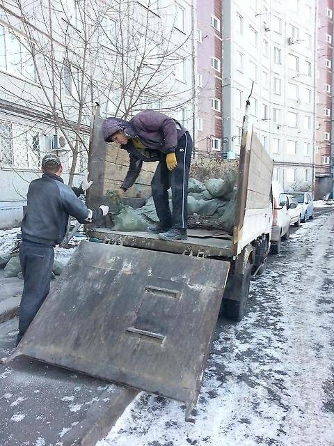 Вывоз старой мебели днр