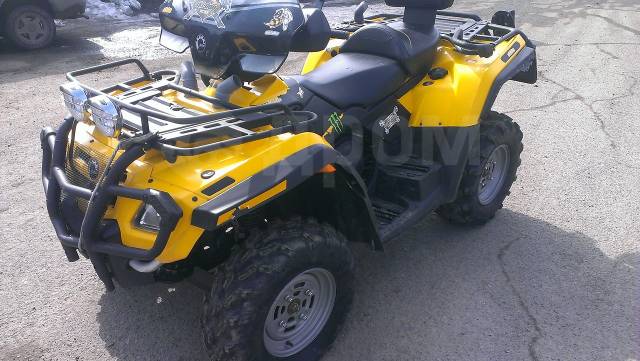 BRP Can-Am Outlander Max 400. ,  \,   