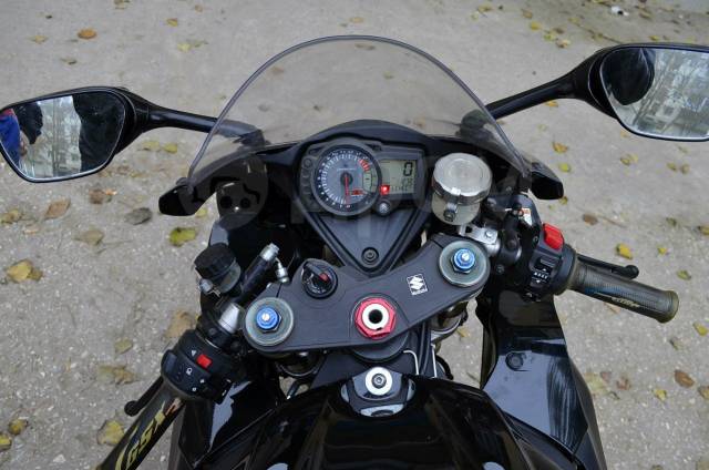 Suzuki GSX R1000. 1 000. ., ,  ,   