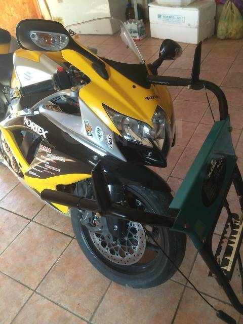 Suzuki GSX R600. 600. ., , ,   