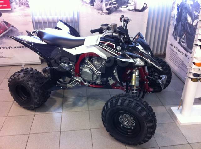 Yamaha YFZ 450. ,  \,   