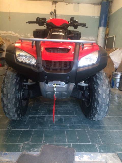 Honda TRX 680. ,  \,   