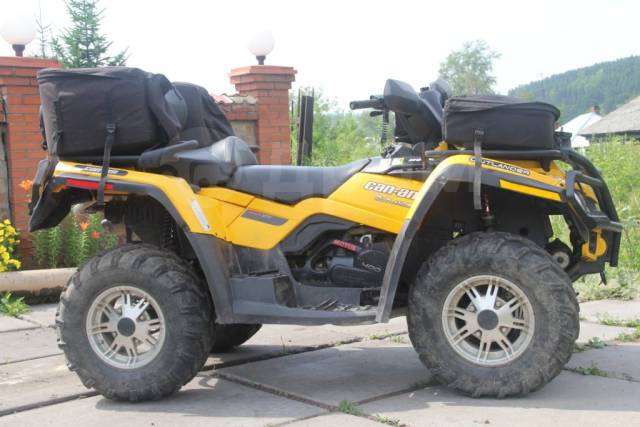 BRP Can-Am Outlander Max 400. ,  \,   