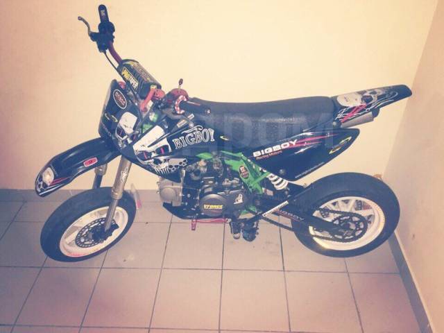 CRF125 2014 125 . 4 49 45 000