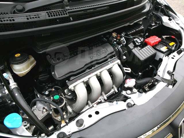 Где находится номер двигателя хонда фрид Honda Freed, 2009, GB3, L15A в Барнауле