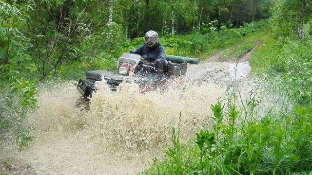 Polaris Sportsman 550. ,  \,   