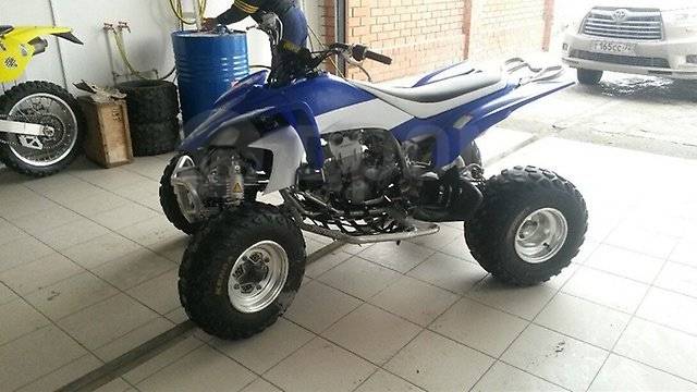 Yamaha YFZ 450. ,  \,   