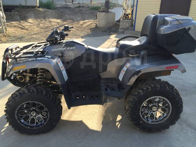 Arctic Cat TRV 700I. ,  \,   