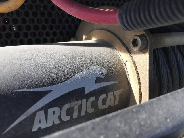 Arctic Cat TRV 700I. ,  \,   