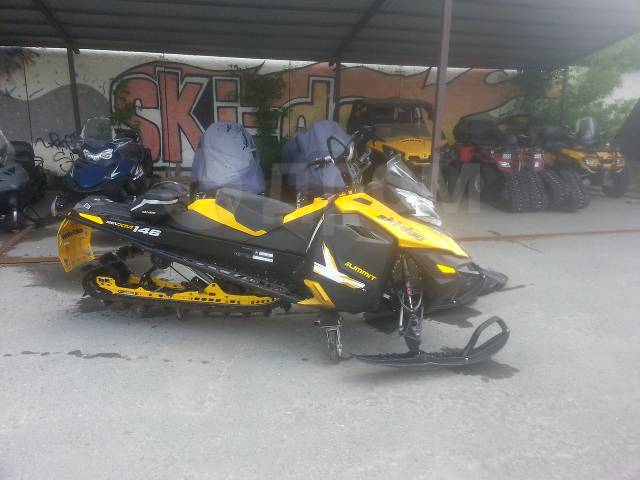 BRP Ski-Doo Summit X 800. ,  ,   